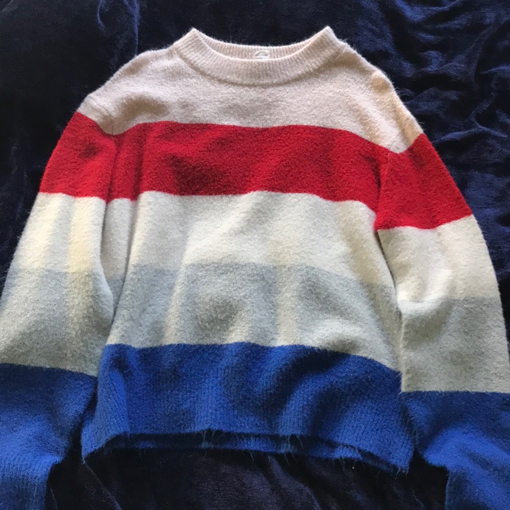 Urban Heritage color-block sweater